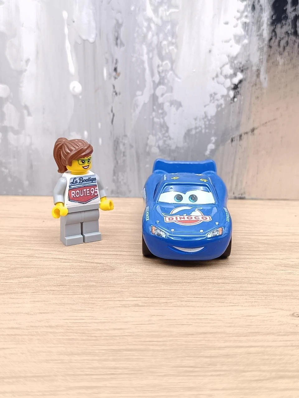 Coche Cars Flash McQueen - Juguete nuevo (CBS09) – photo 4
